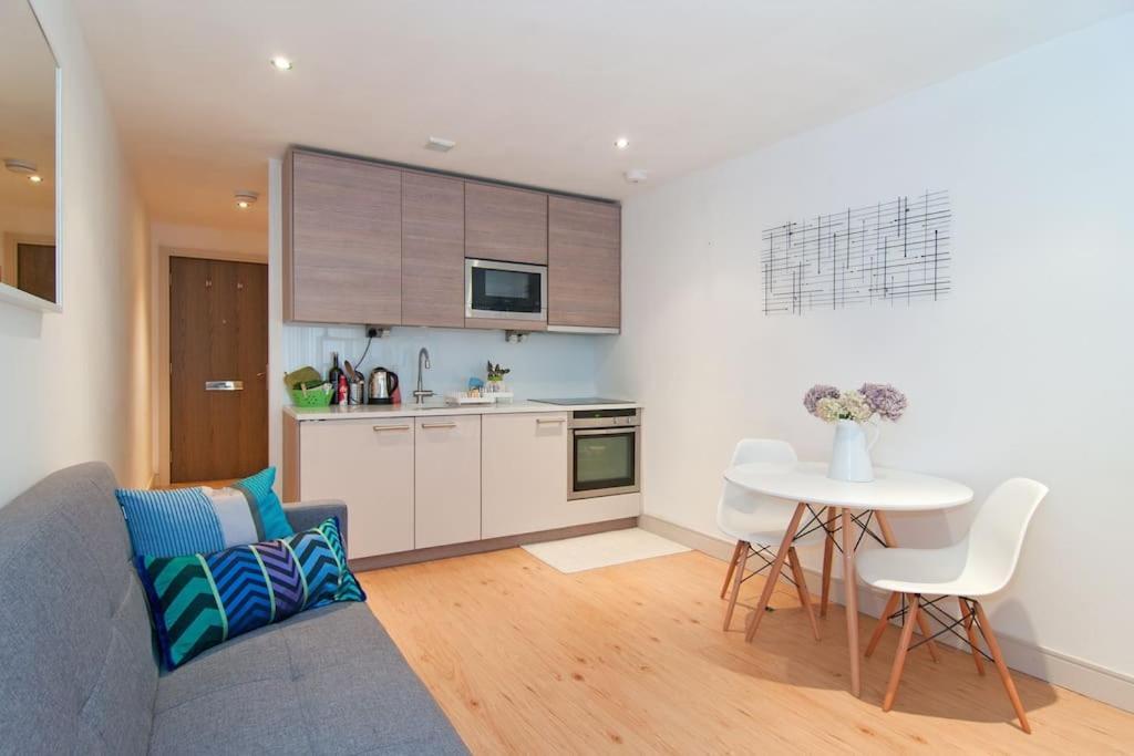 Apartamento Octavia By Bwilde Londres Exterior foto